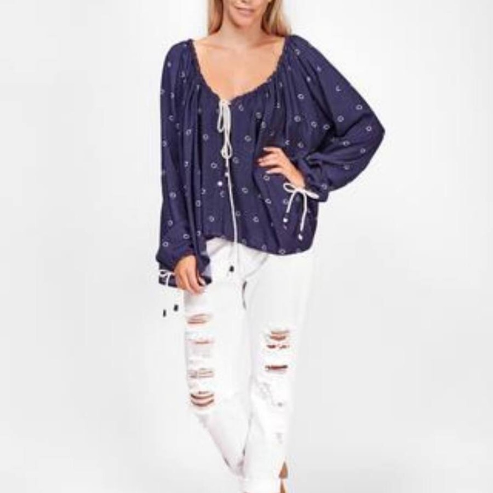 Solito off-shoulder blouse Navy Ikat Print